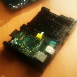 Lego case for Raspberry Pi